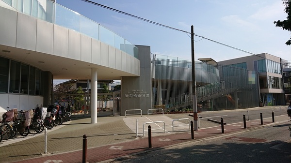 大阪市平野区平野本町4丁目の中古一戸建て(認定こども園常磐会短期大学付属常磐会幼稚園)