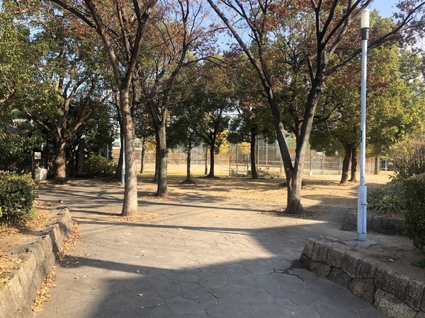 大阪市生野区勝山南１丁目の土地(生野東公園)