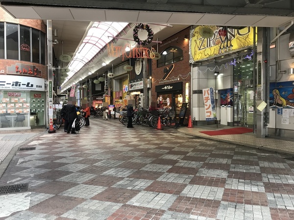 大阪市生野区勝山南１丁目の土地(桃谷駅前商店街)