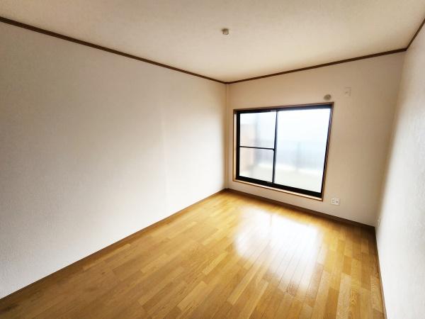 東大阪市新上小阪の中古一戸建て