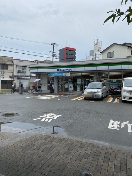大阪市生野区中川東1丁目の中古一戸建て(ファミリーマート新今里三丁目店)