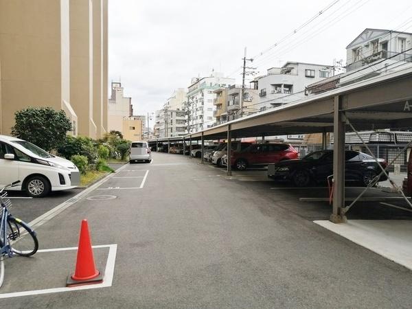 八戸ノ里グランドマンションB棟