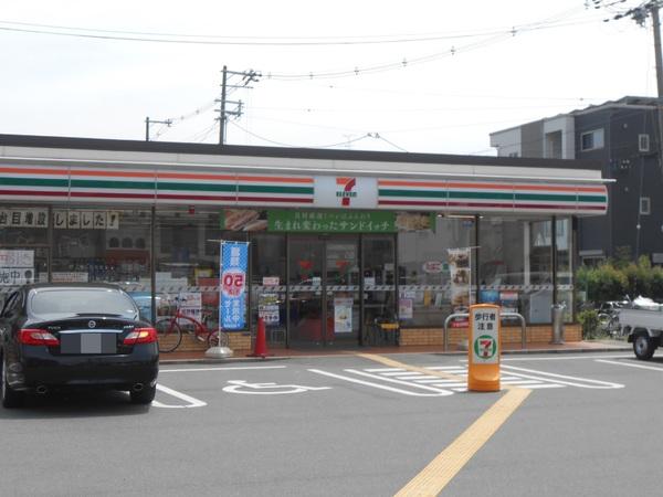 鴻池日光ハイツ(セブンイレブン東大阪中鴻池町店)