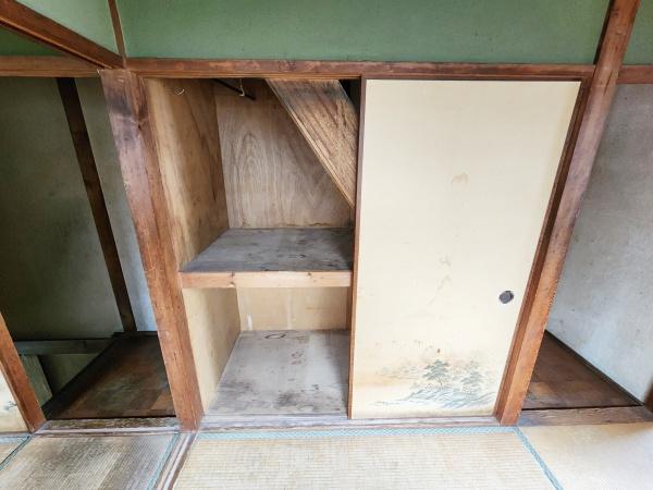 大阪市生野区中川西２丁目の中古一戸建て