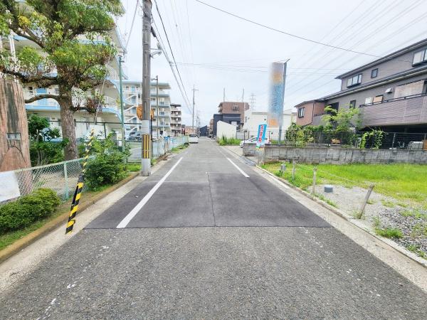 八尾市青山町４丁目の土地