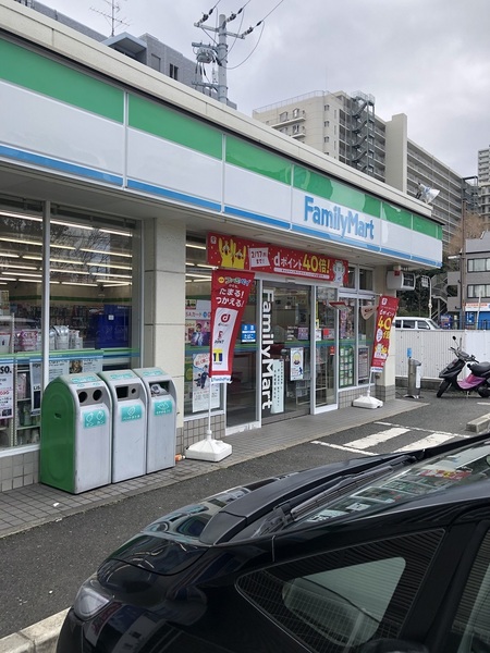 アービング荒本駅前通り(ファミリーマート荒本北店)