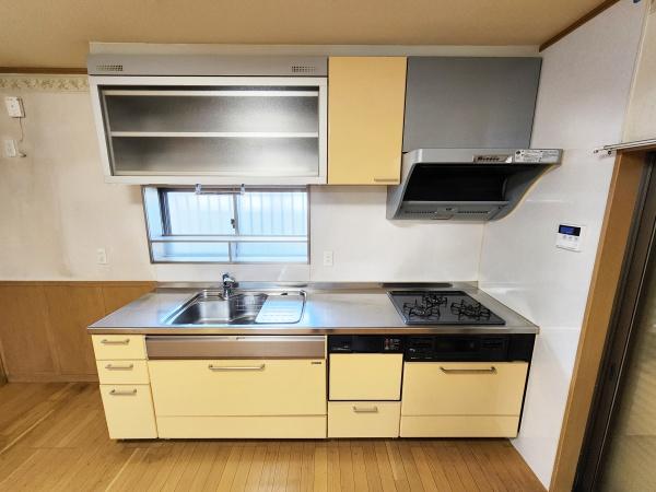 八尾市渋川町３丁目の中古一戸建て