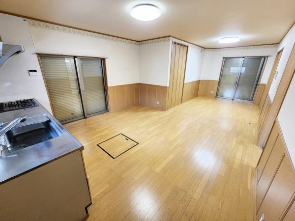 八尾市渋川町３丁目の中古一戸建て