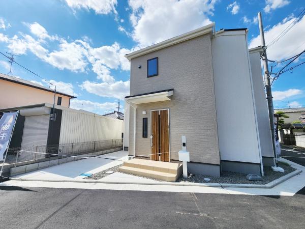 八尾市東山本町７丁目・１号棟