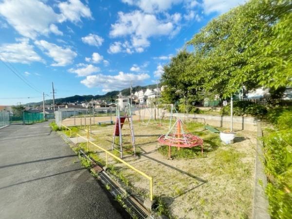 東大阪市東石切町4丁目の土地(桂川児童遊園)