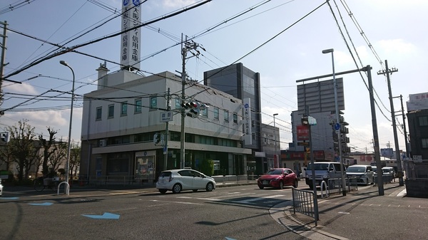 シャトー第3八戸の里(大阪シティ信用金庫御厨支店)