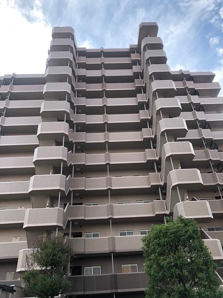 ローレルスクエア近鉄吉田２番館