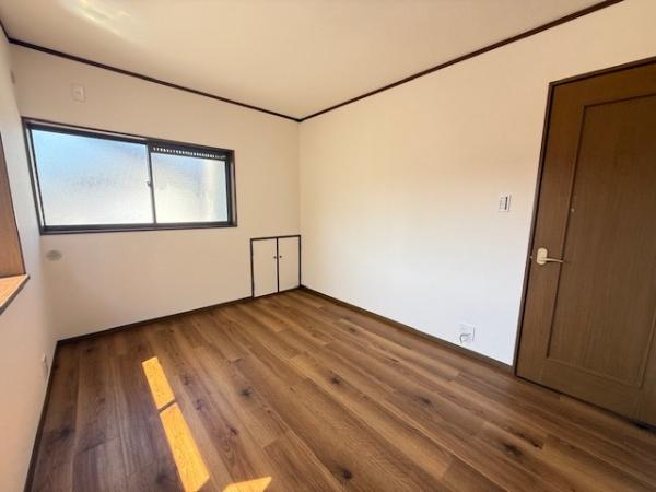 和泉市鍛治屋町の中古一戸建て(洋室)