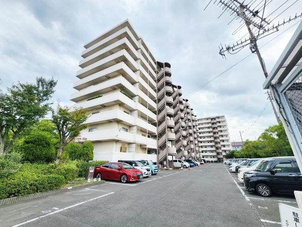 エクセラート八尾
