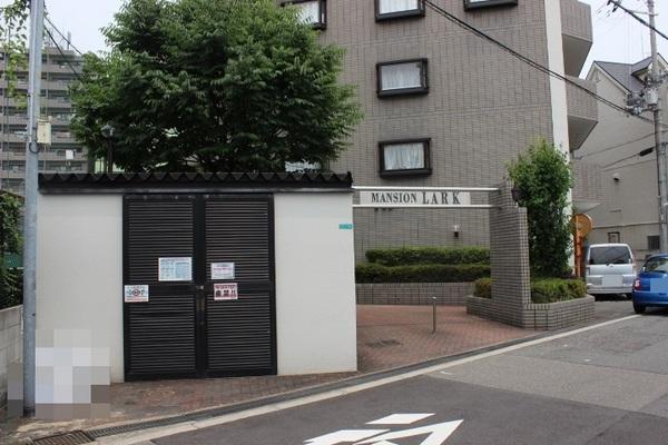 マンションラークB