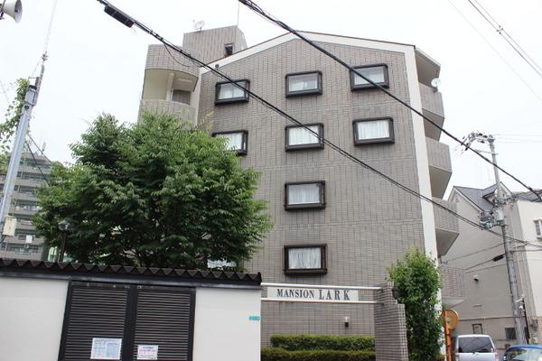 マンションラークB