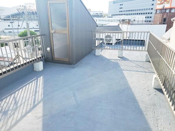 守口市八雲東町2丁目の中古一戸建て(バルコニー)