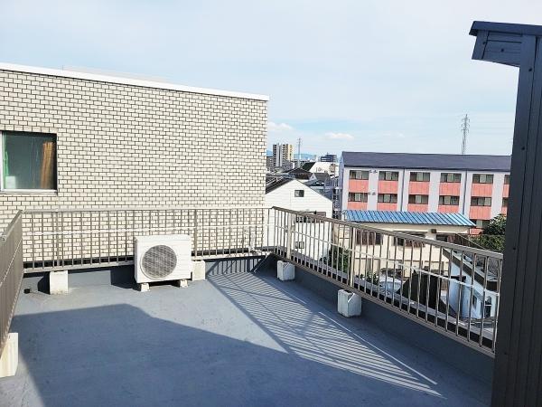 守口市八雲東町2丁目の中古一戸建て(バルコニー)