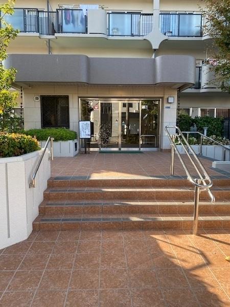 ハイム鴻池(エントランス)