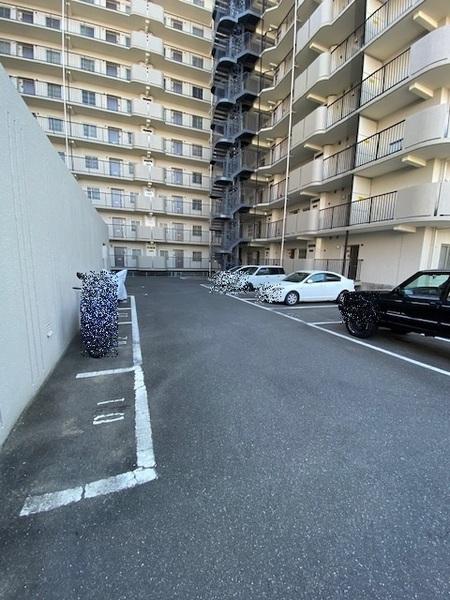 ハイム鴻池(駐車場)