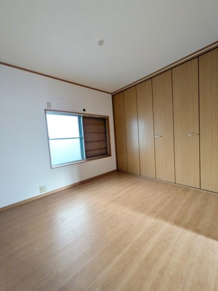 八尾市緑ヶ丘4丁目の中古一戸建て(洋室)