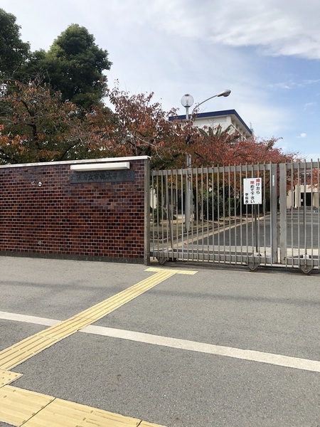 東大阪市下小阪４丁目の中古一戸建て(大阪府立布施高校)