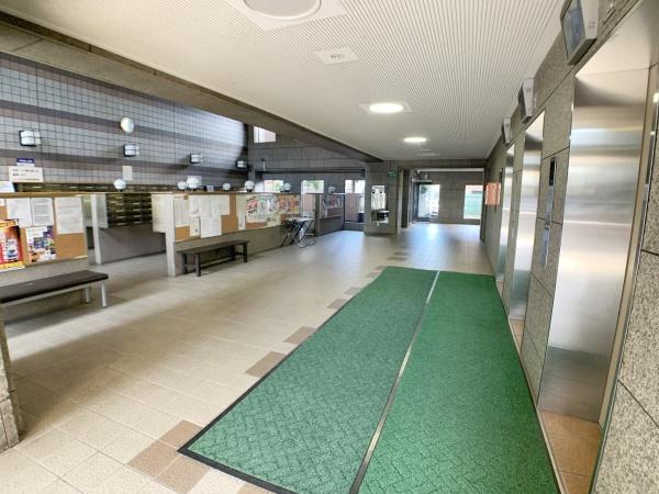 シャトー第２八戸の里