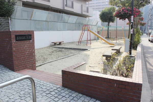 シャトー第２八戸の里