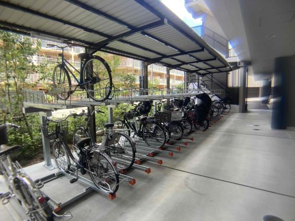 ブランニード河内小阪