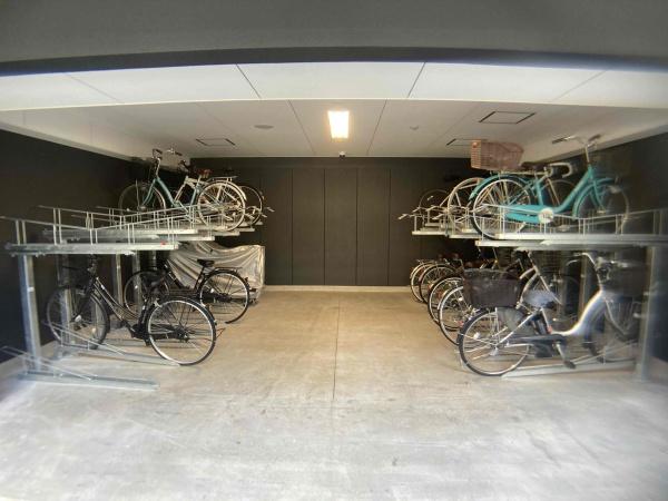 ブランニード河内小阪