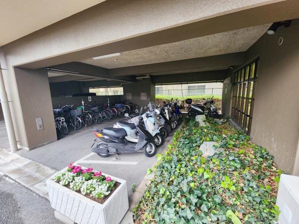 ライオンズマンション東花園