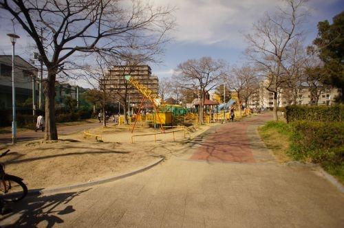 グランソフィア平野(長吉出戸公園)