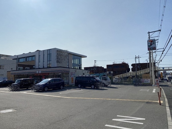 キャステージパーク１番街(セブンイレブン八尾南太子堂2丁目店)