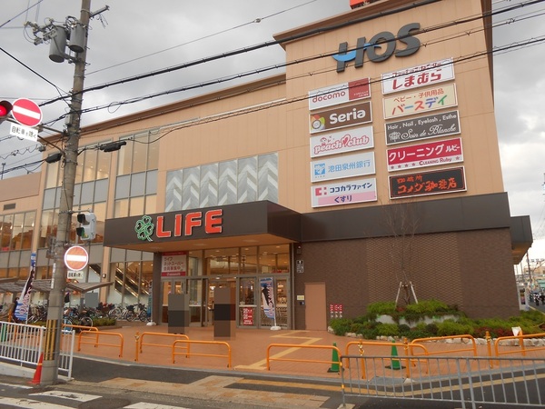 八戸の里グランドマンションＢ棟(ライフ八戸ノ里店)