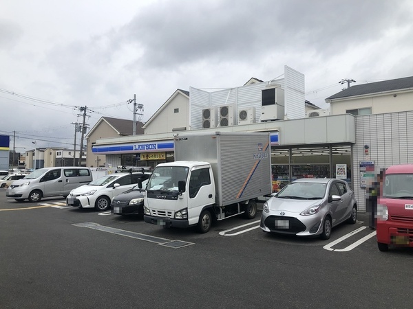 プロスパーI東大阪(ローソン東大阪末広町店)