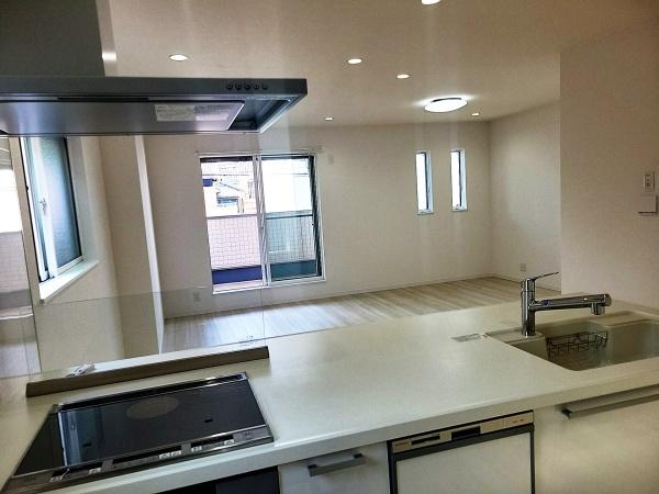 寝屋川市堀溝３丁目の中古一戸建て