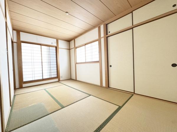 東大阪市菱屋東１丁目の中古一戸建て