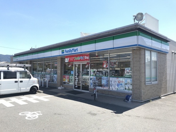 八尾市長池町５丁目の中古一戸建て(ファミリーマート八尾小畑町店)