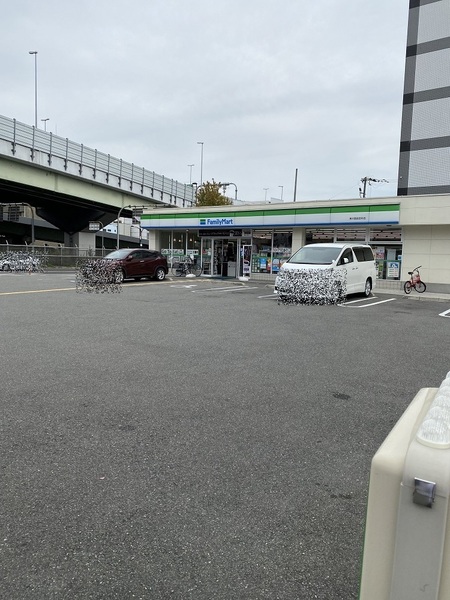 グランドパレス長田(ファミリーマート東大阪長田中店)