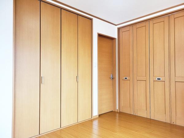 寝屋川市末広町の中古一戸建て