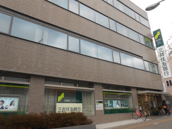 ロータリー新石切(三井住友銀行新石切支店)