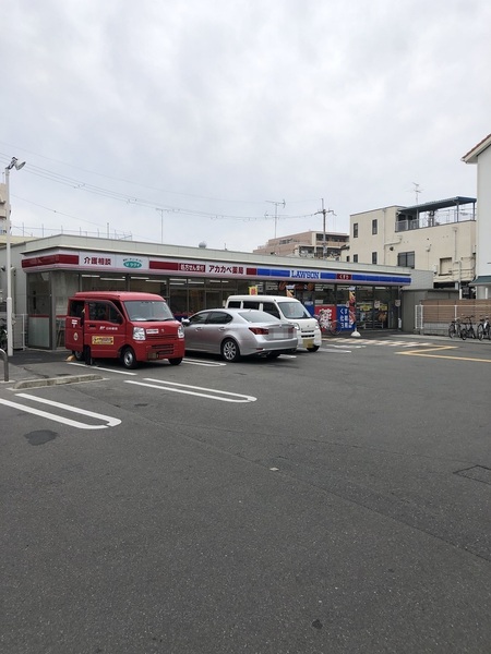 シャルマンフジ鴻池新田グランフォーラム(ローソンアカカベ西鴻池町二丁目店)