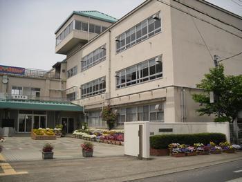 天理市岸田町の土地(天理市立南中学校)