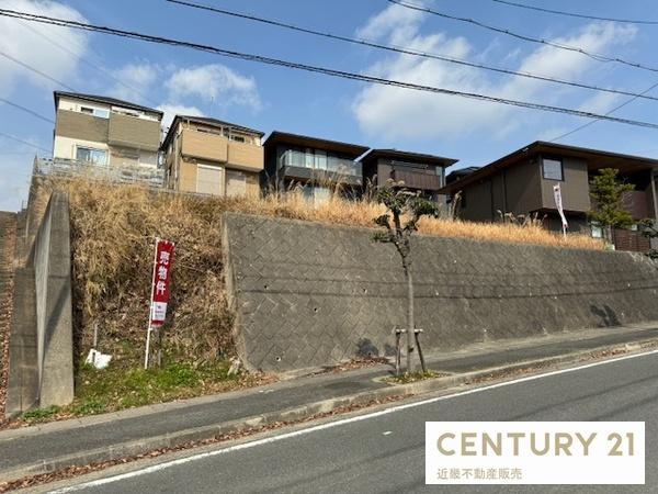 香芝市旭ケ丘５丁目の土地