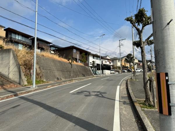 香芝市旭ケ丘５丁目の土地