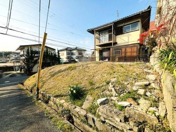 北葛城郡上牧町米山台３丁目の土地