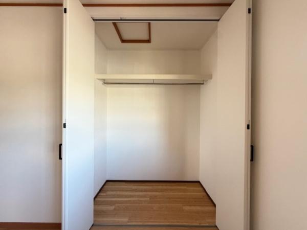 香芝市下田東３丁目の中古一戸建て