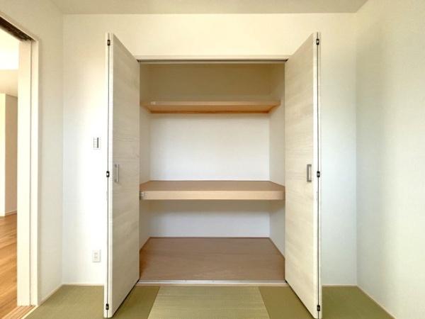橿原市菖蒲町１丁目の中古一戸建て