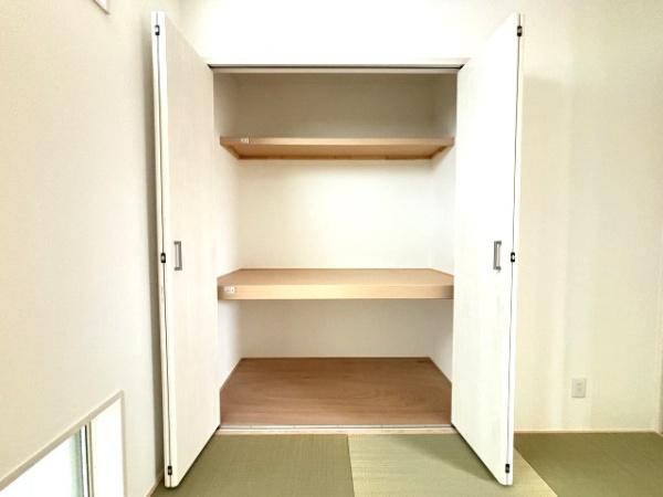 橿原市曲川町5丁目　1期2号棟　新築戸建