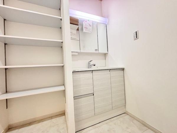 橿原市曲川町３丁目の中古一戸建て